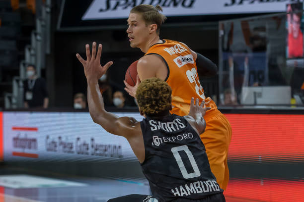 另一方面 另一方面